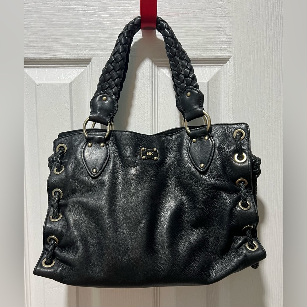 Michael Kors black leather shoulder bag - Picture 12 of 15